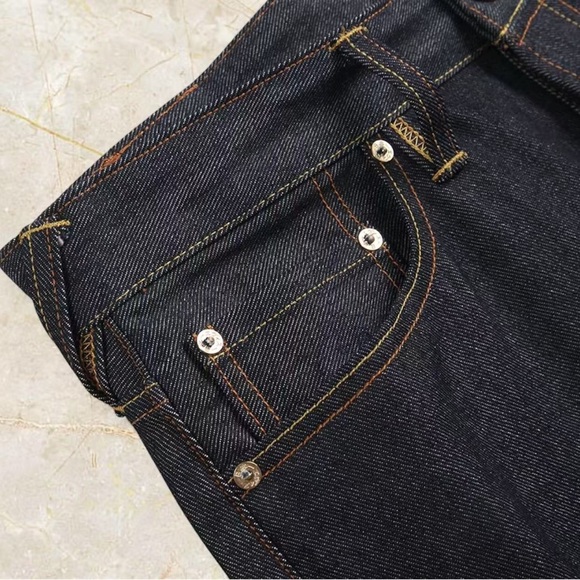 Evisu Embroidered Dark Blue Jeans - Picture 12 of 13